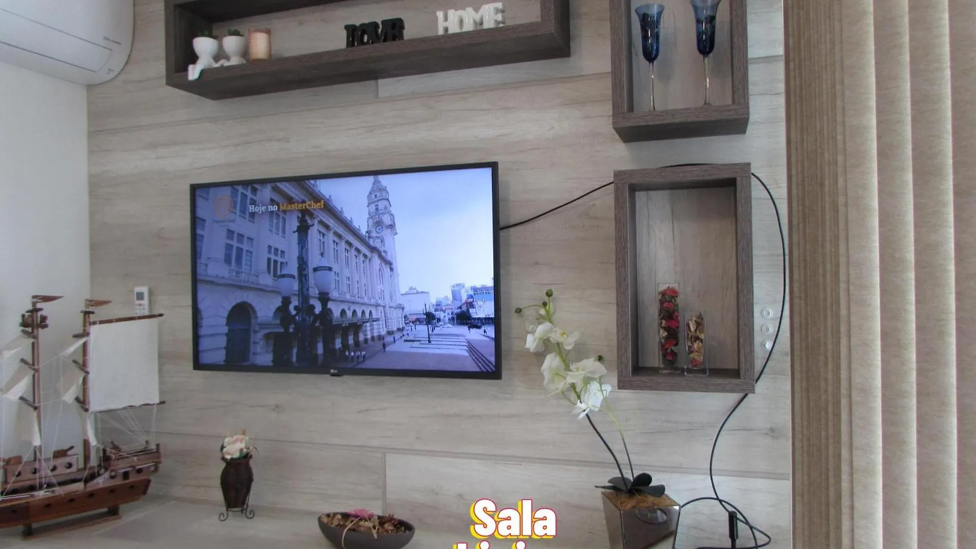 봄비나스 Cobertura Alba Rosa 아파트